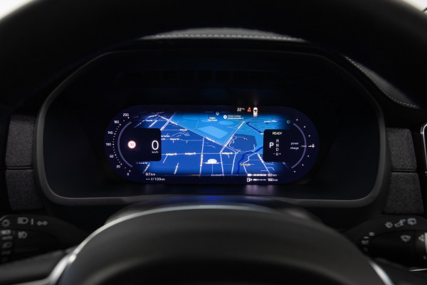2025 Volvo XC90 L Series Ultra T8 Plug-In Hybrid SUV Image 18
