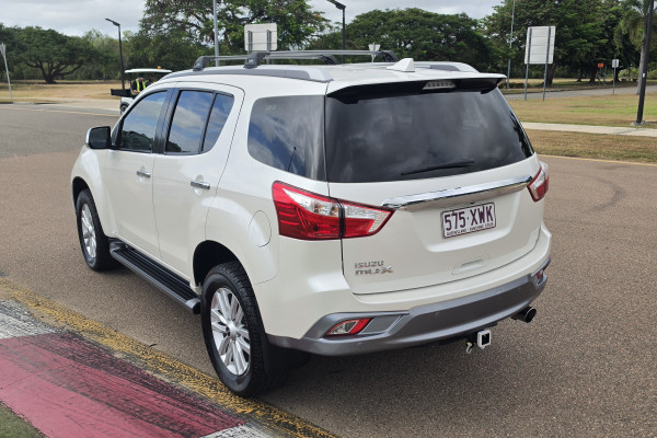 2018 Isuzu MU-X LS-T SUV Image 5
