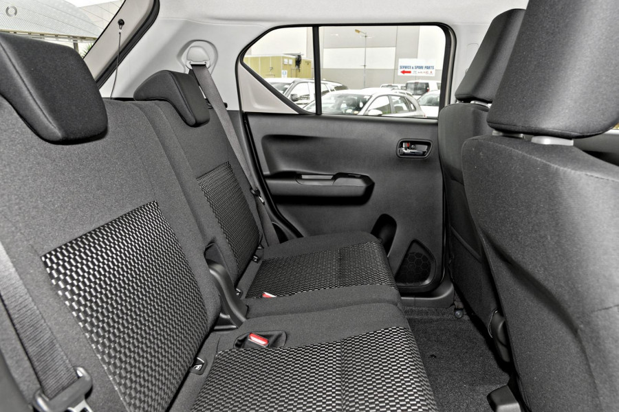 2024 Suzuki Ignis MF Series II GLX SUV Image 8