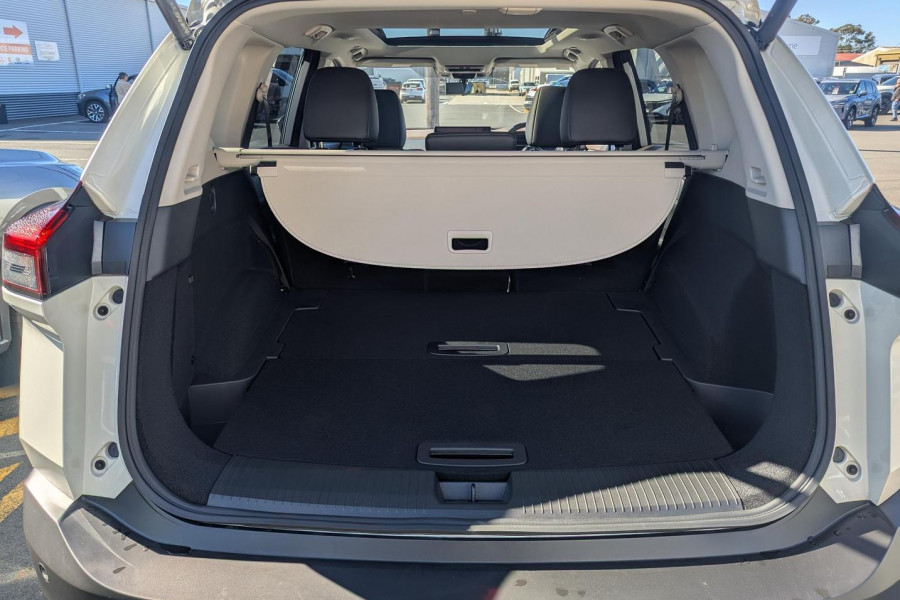 2024 MY25 Nissan X-Trail T33 Ti e-POWER SUV Image 11