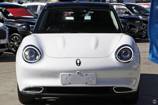 2025 GWM Ora ES11 Standard Range Hatch