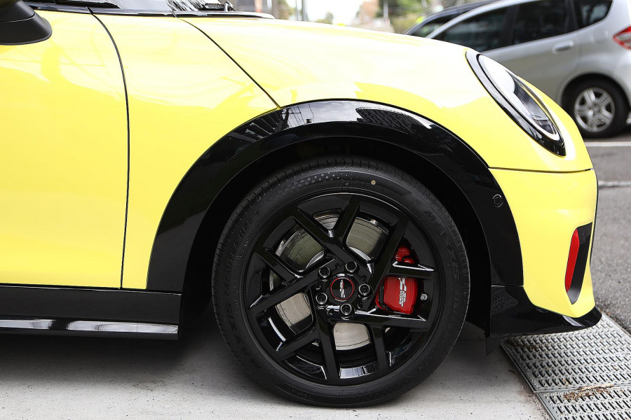 2026 MINI Cooper F66 JCW Favoured Hatch
