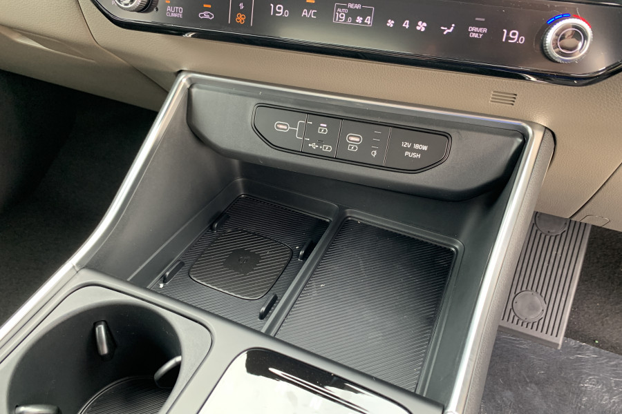 2024 MY25 Kia Carnival KA4 PE GT-Line HEV People Mover Image 18