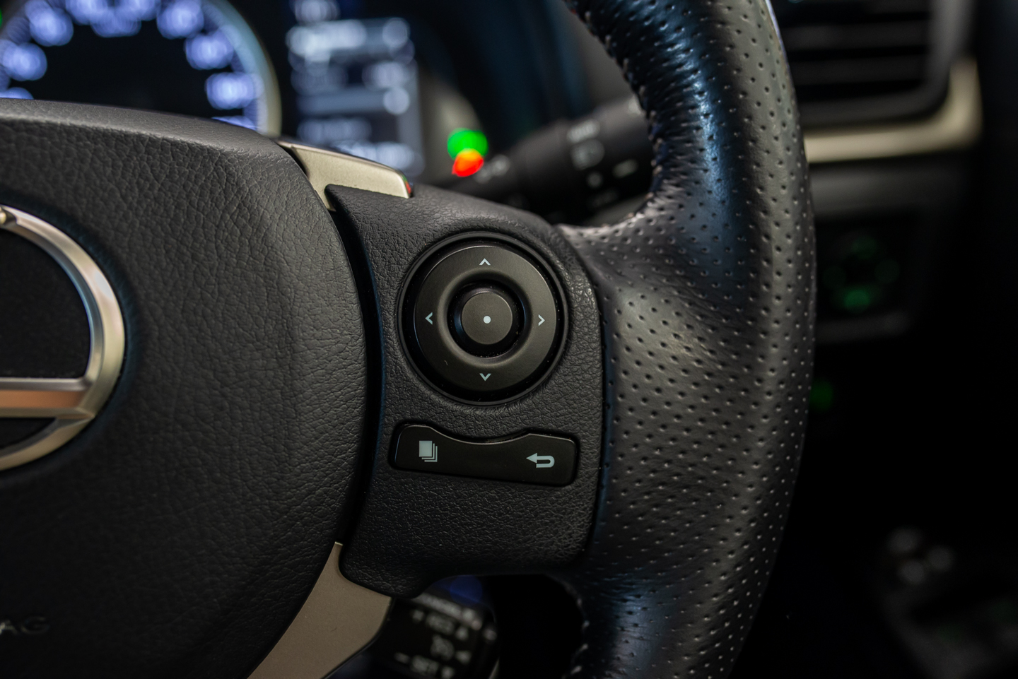 2016 Lexus Ct Hatch Image 29