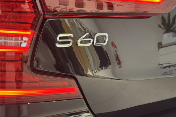 2024 MY25 Volvo S60  Ultra B5 Bright Sedan Image 4
