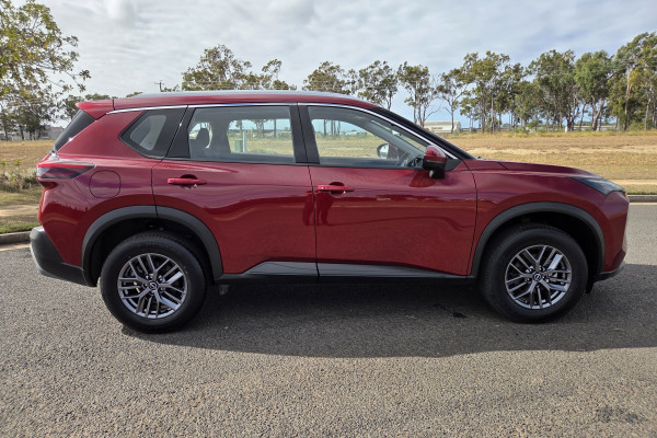 2024 MY25 Nissan X-Trail T33 ST SUV Image 2