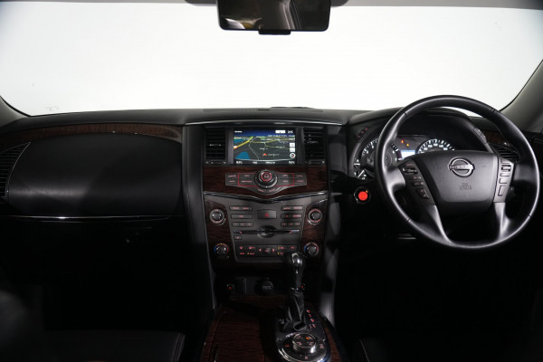 2022 Nissan Patrol Ti-L SUV Image 11