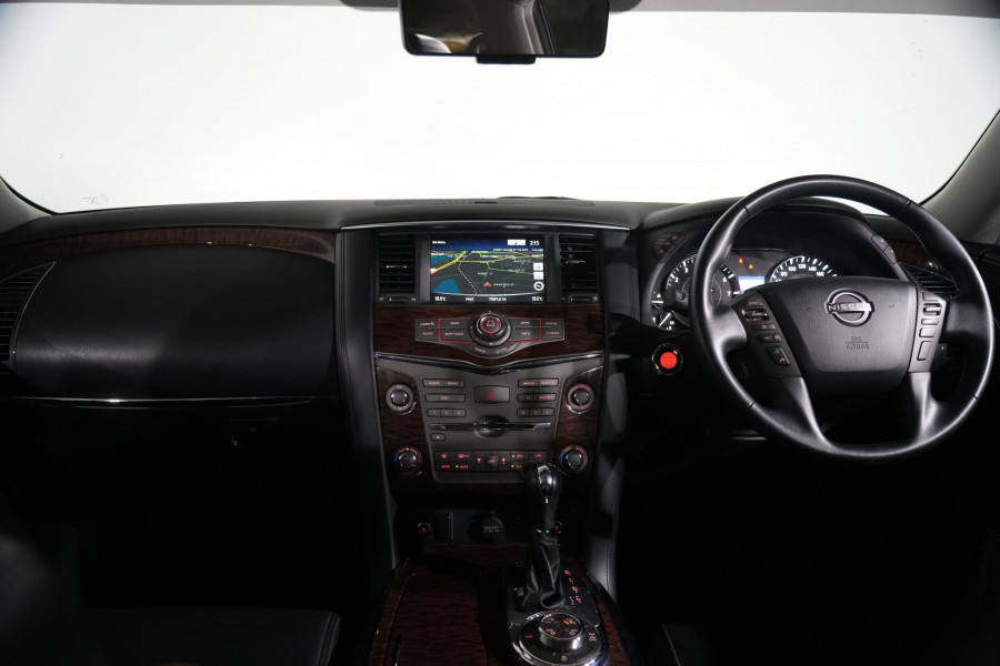 2022 Nissan Patrol Ti-L SUV Image 11