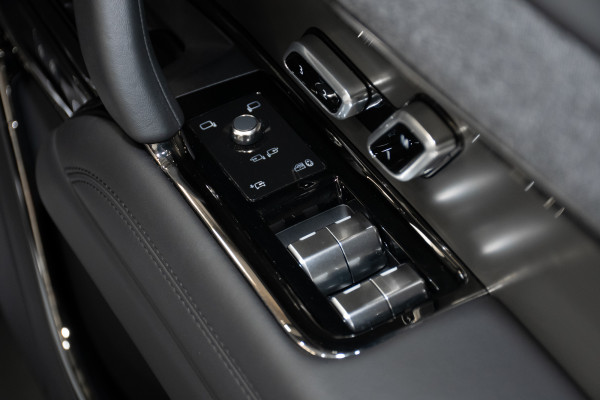 2025 Land Rover Range Rover Sport L461 P400 Dynamic SE SUV Image 13