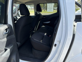 2024 MY25 Nissan Navara D23 ST Ute image 7
