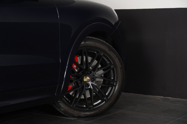 2024 Porsche Cayenne GTS SUV Image 24