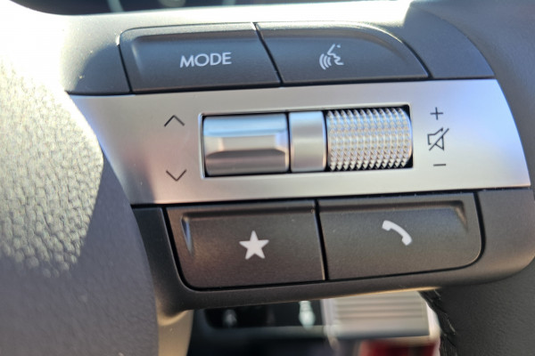 2025 MY26 Hyundai KONA SX2.V3 Premium SUV Image 26