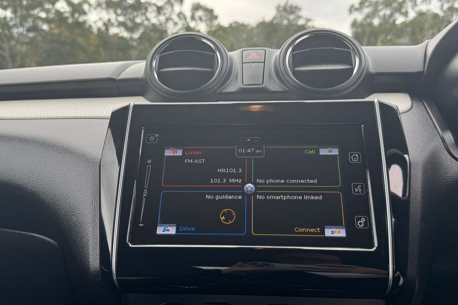 2023 Suzuki Swift AZ Series II GL Hatch Image 12