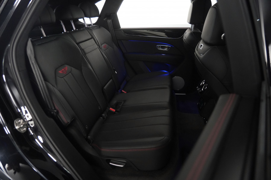 2024 Bentley Bentayga V8 SUV Image 22