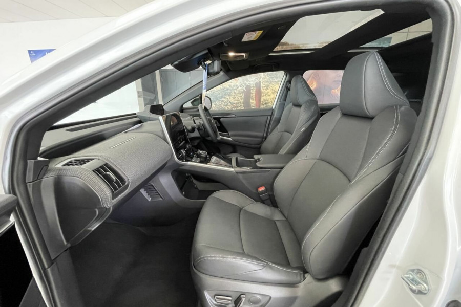 2023 MY24 Subaru Solterra E1-1 AWD Touring SUV Image 15