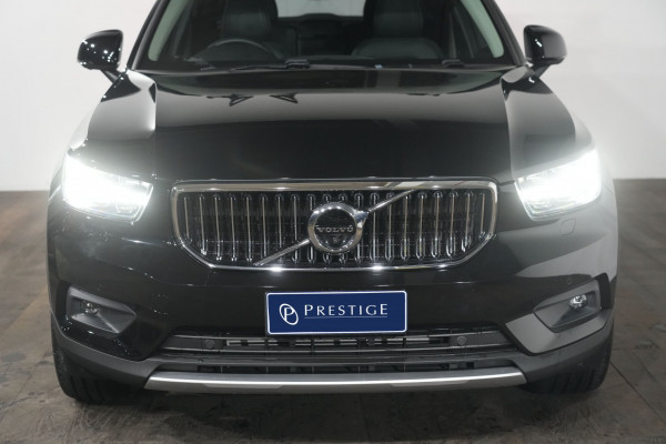 2020 Volvo XC40 XZ T4 Inscription SUV Image 3