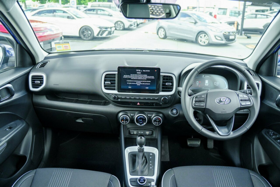 2025 Hyundai Venue QX.V5 Elite SUV Image 17