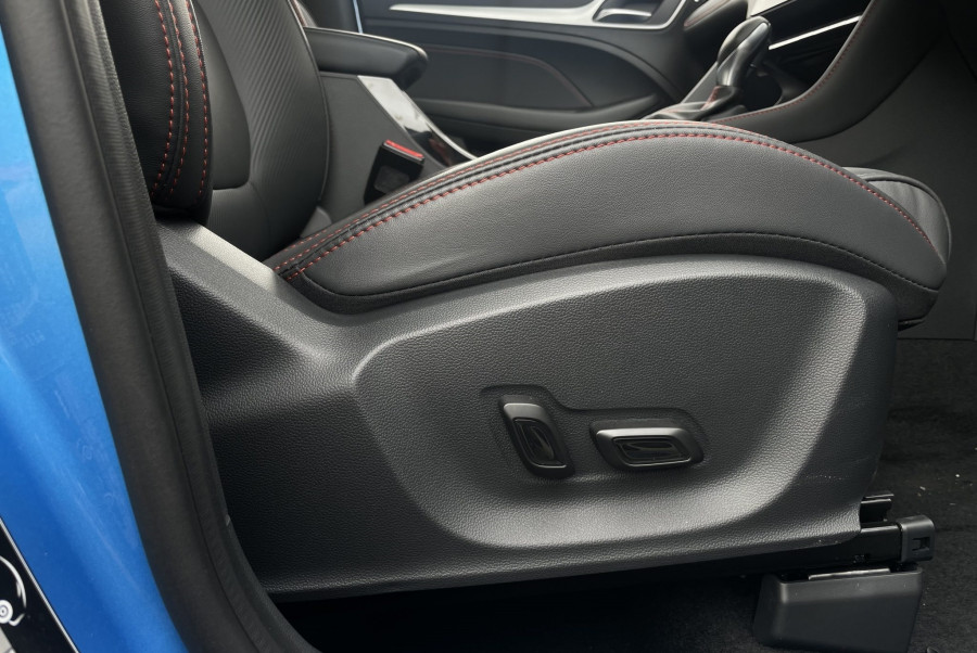 2024 MG ZST S13 Essence SUV Image 15