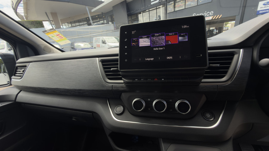 2025 Renault Trafic X82 Crew Lifestyle Van Image 19