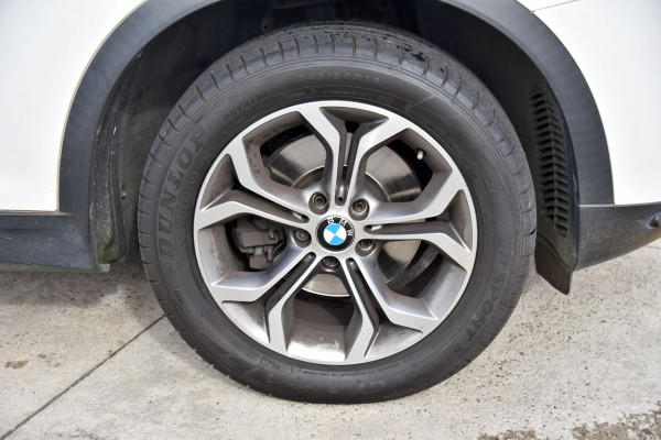 2017 BMW X3 G01 xDrive30i SUV Image 6