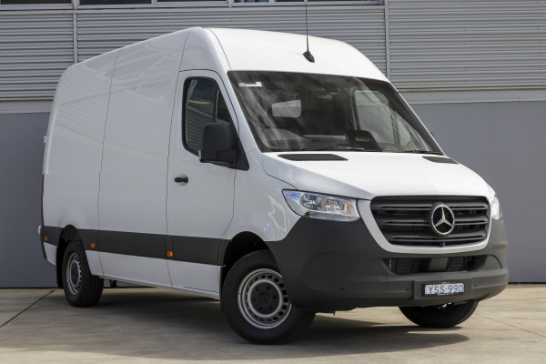 Mercedes-Benz Sprinter 311CDI MWB VS30