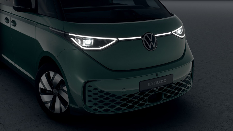 2025 Volkswagen ID. Buzz EB Pro BEV560 People Mover Image 4