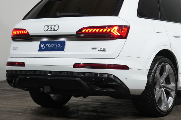 2021 Audi Q7 4M 55 TFSI S line SUV Image 8