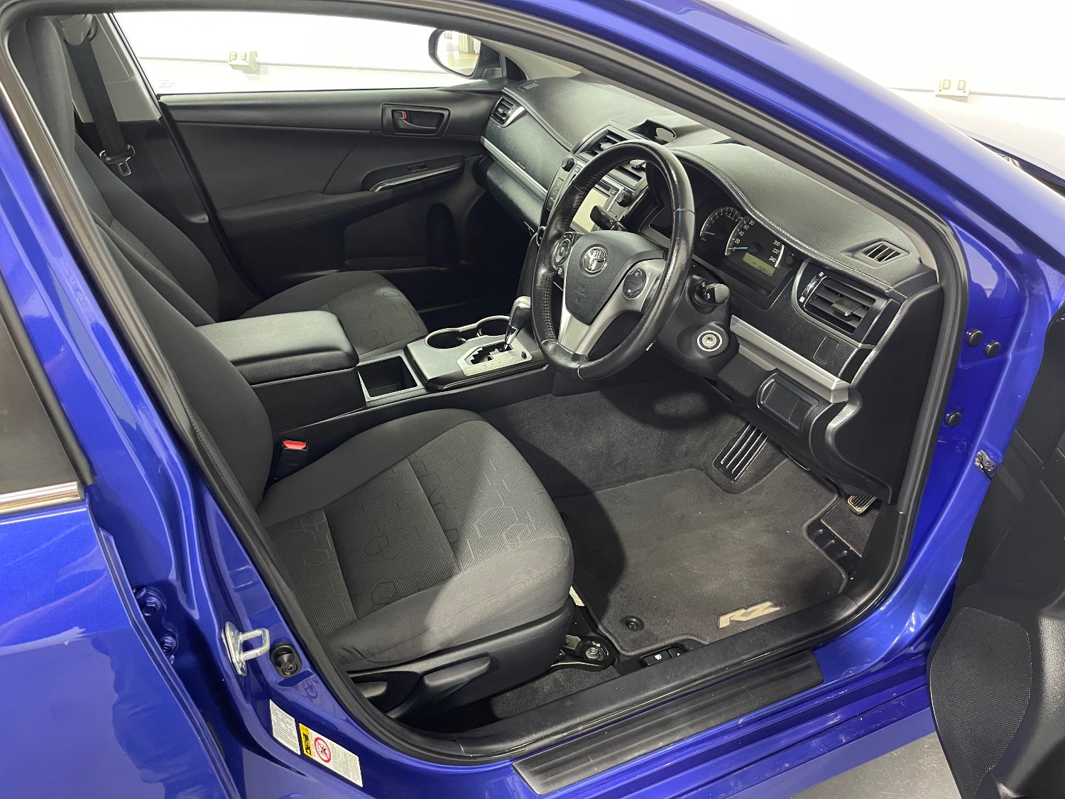 2014 Toyota Camry ASV50R RZ Sedan Image 12