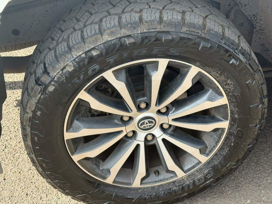 2023 Toyota LandCruiser Prado GDJ150R Kakadu SUV Image 11