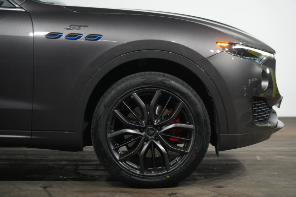 2023 Maserati Levante GT SUV Image 5