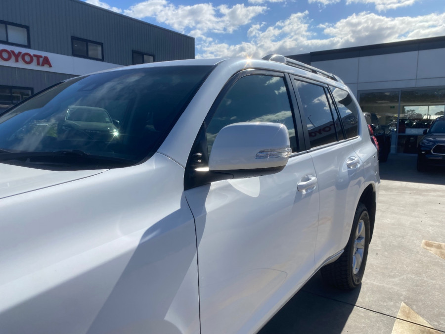 2018 Toyota LandCruiser Prado GDJ150R GXL SUV Image 22