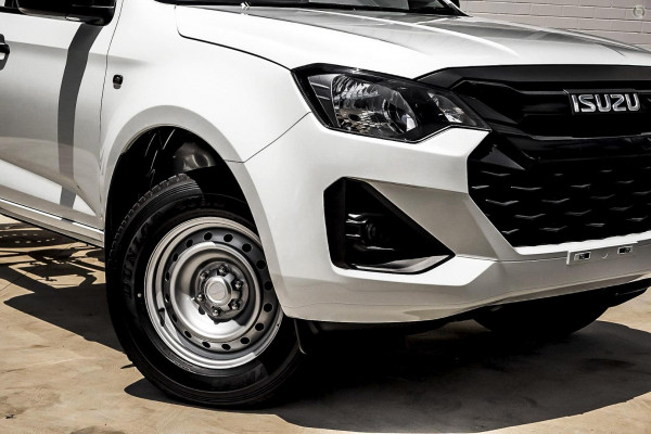 2026 MY25.5 Isuzu D-MAX RG SX High Ride Cab Chassis Image 7