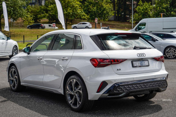 2025 Audi A3 GY 35 TFSI S line Hatch image 4