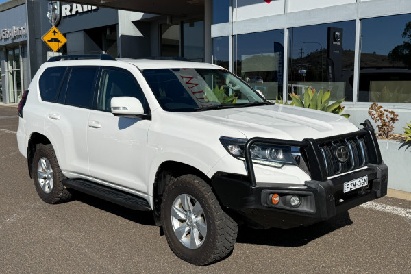 2019 Toyota LandCruiser Prado GDJ150R GXL SUV Image 1