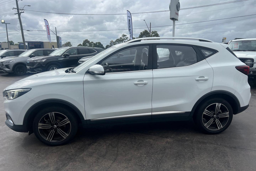 2018 MG ZS AZS1 Essence SUV Image 6