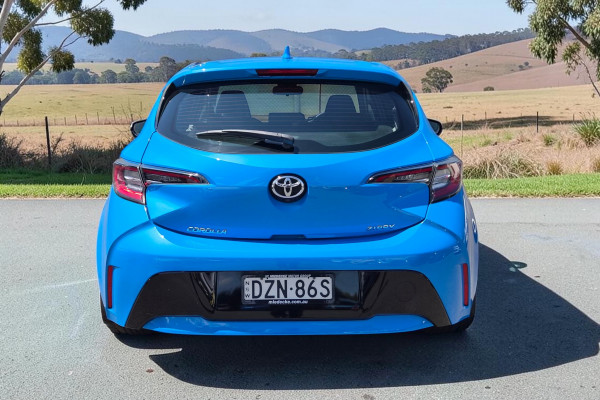 2018 Toyota Corolla MZEA12R Ascent Sport Hatch Image 6