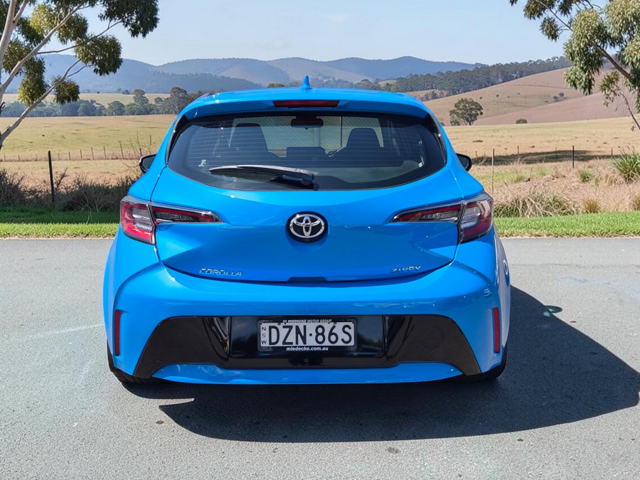 2018 Toyota Corolla MZEA12R Ascent Sport Hatch Image 6