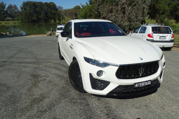 2022 Maserati Levante M161 Modena SUV Image 2