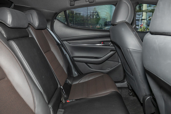 2023 Mazda 3 BP Series G20 Touring Hatch Image 9