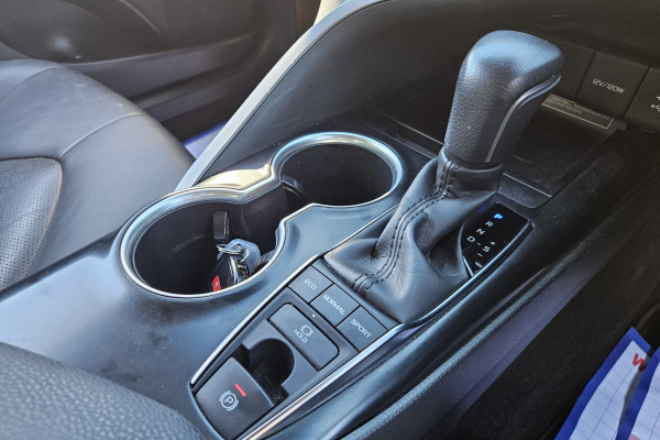 2020 Toyota Camry AXVH71R SX Sedan Image 16