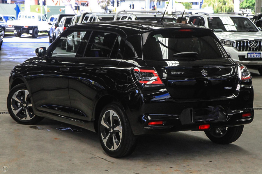 2026 Suzuki Swift UZ Hybrid GLX Hatch Image 4