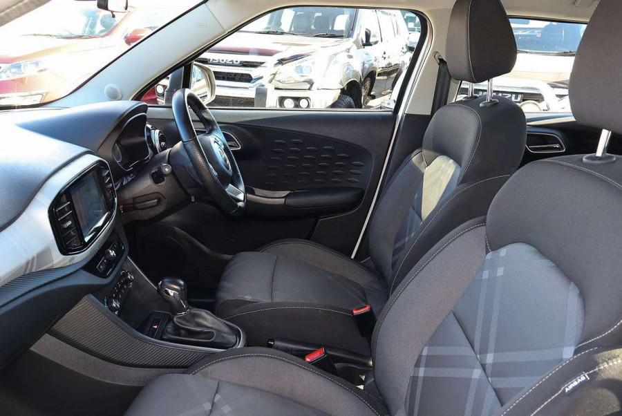 2023 MG MG3 Core Hatch Image 8