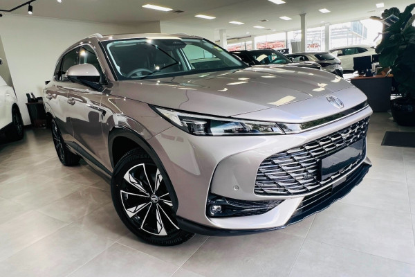 2025 MG HS AS33H Essence Hybrid+ SUV