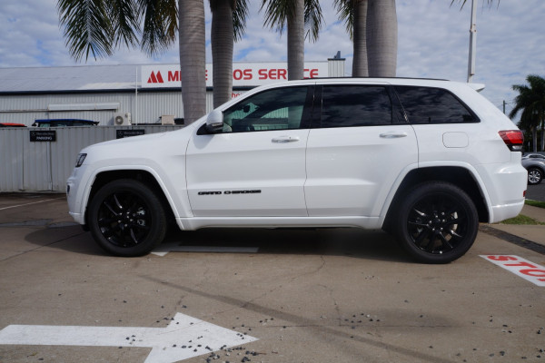 Jeep Grand Cherokee Night Eagle WK
