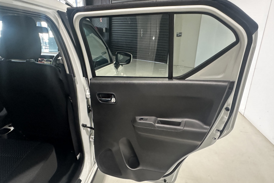 2024 MY23 Suzuki Ignis MF Series II GLX SUV Image 12