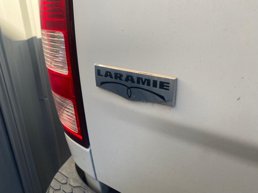 2017 Ram 2500  Laramie Ute Image 12