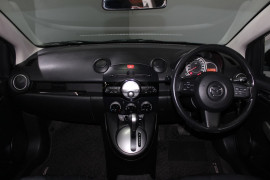 2012 Mazda 2 DE10Y2 MY12 Hatchback
