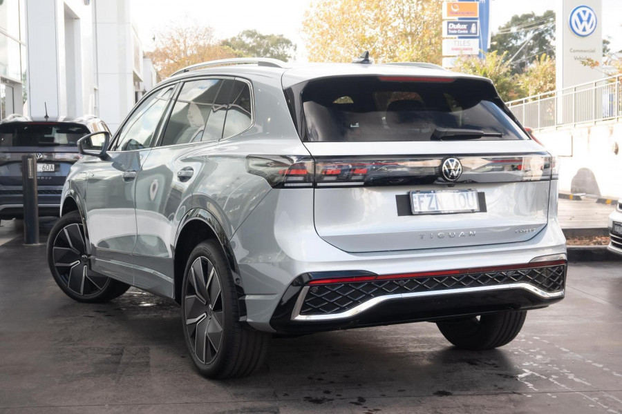 2025 MY26 Volkswagen Tiguan CT 200TSI eHybrid R-Line SUV