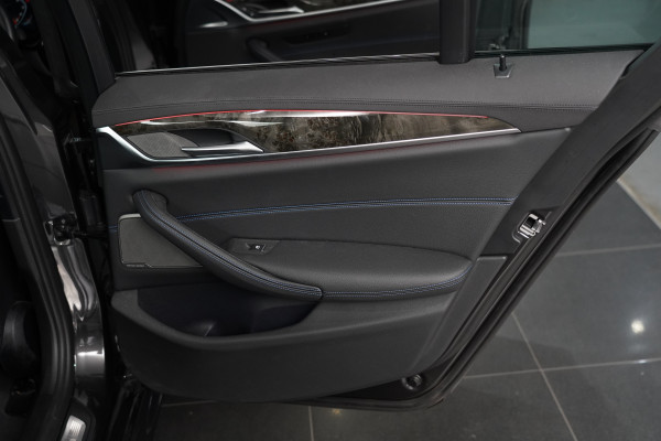 2022 BMW V8TT M550i Xdrive Pure Lci Sedan Image 48