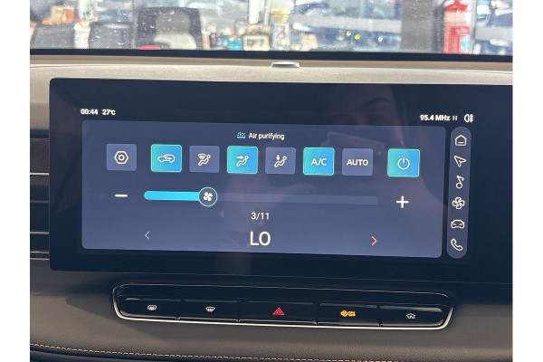 2025 MG HS AS33H Excite Hybrid+ SUV Image 29
